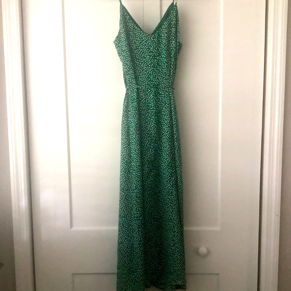 NEW Green & White Flowered Dress size XS